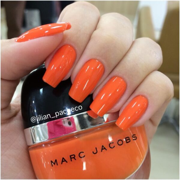 Esmalte Verão 2024 laranja