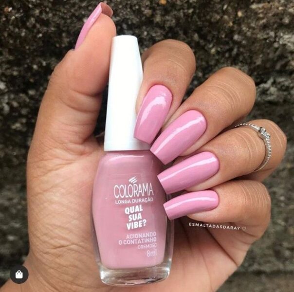 esmalte rosa claro