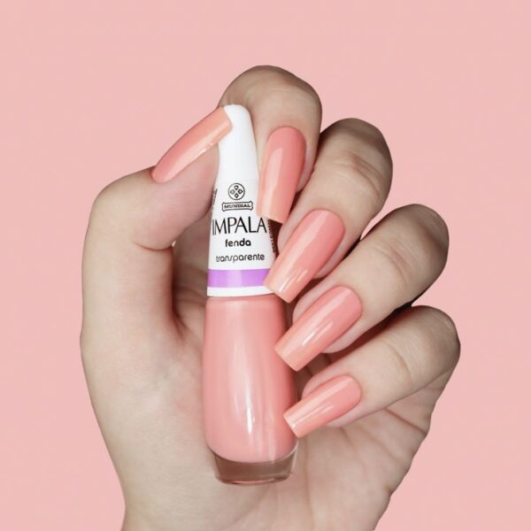 esmalte rosa claro