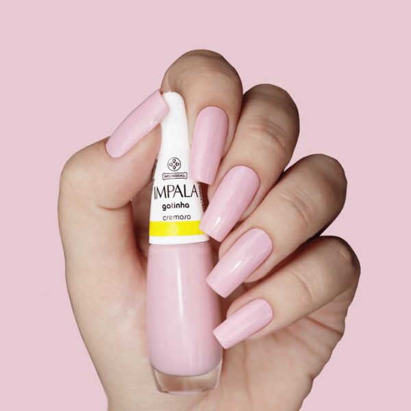 esmalte rosa claro