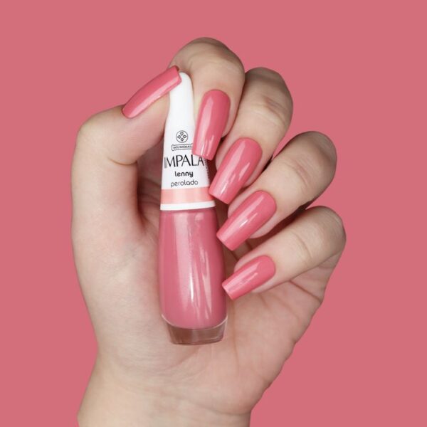 esmalte rosa claro