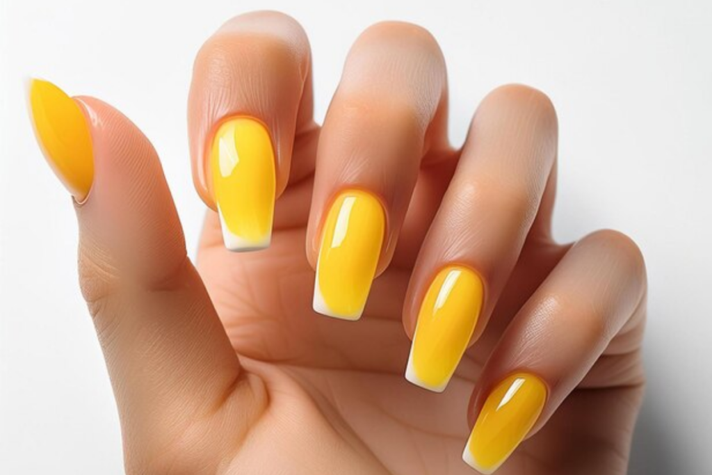 esmalte amarelo