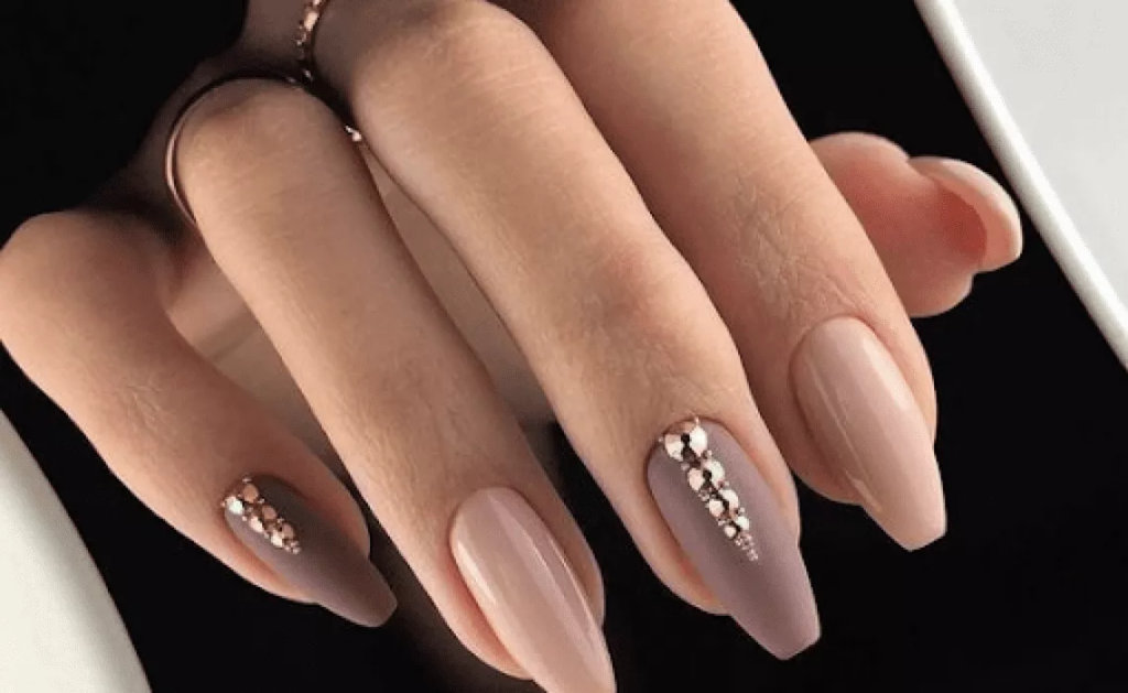 Unhas decoradas bailarina: 12 tendências para você caprichar no look