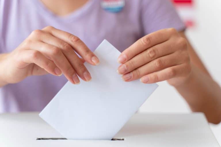Decentralized voting systems.