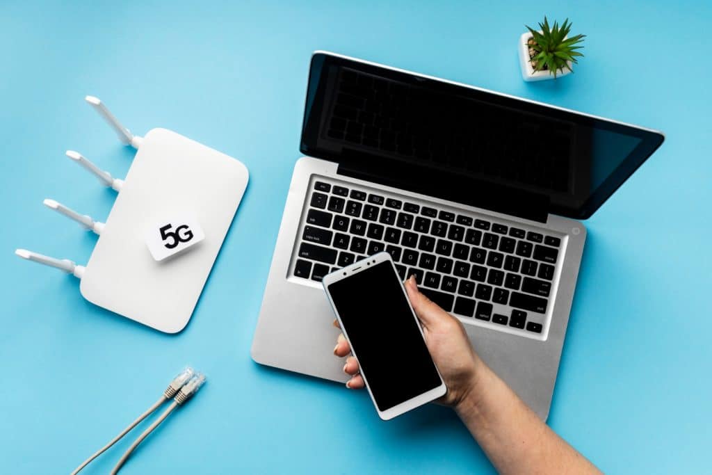 Universal internet access bills debated in Congress